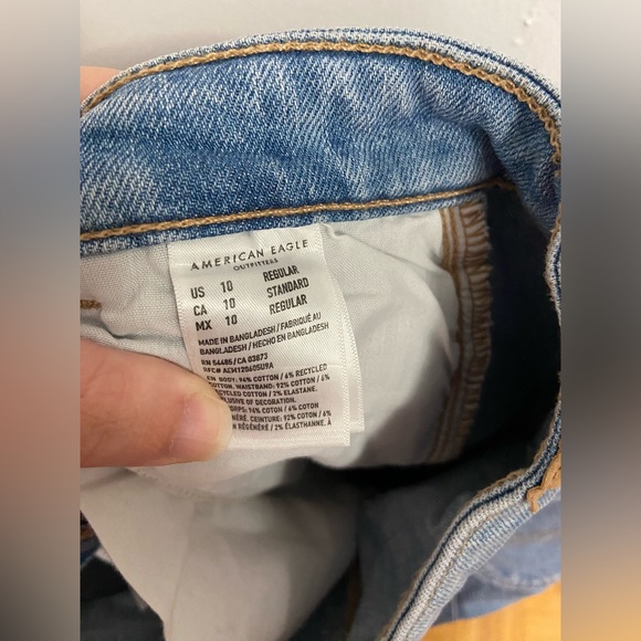 American Eagle Cargo Jeans - Size 10 - Light Wash - Picture 5 of 5